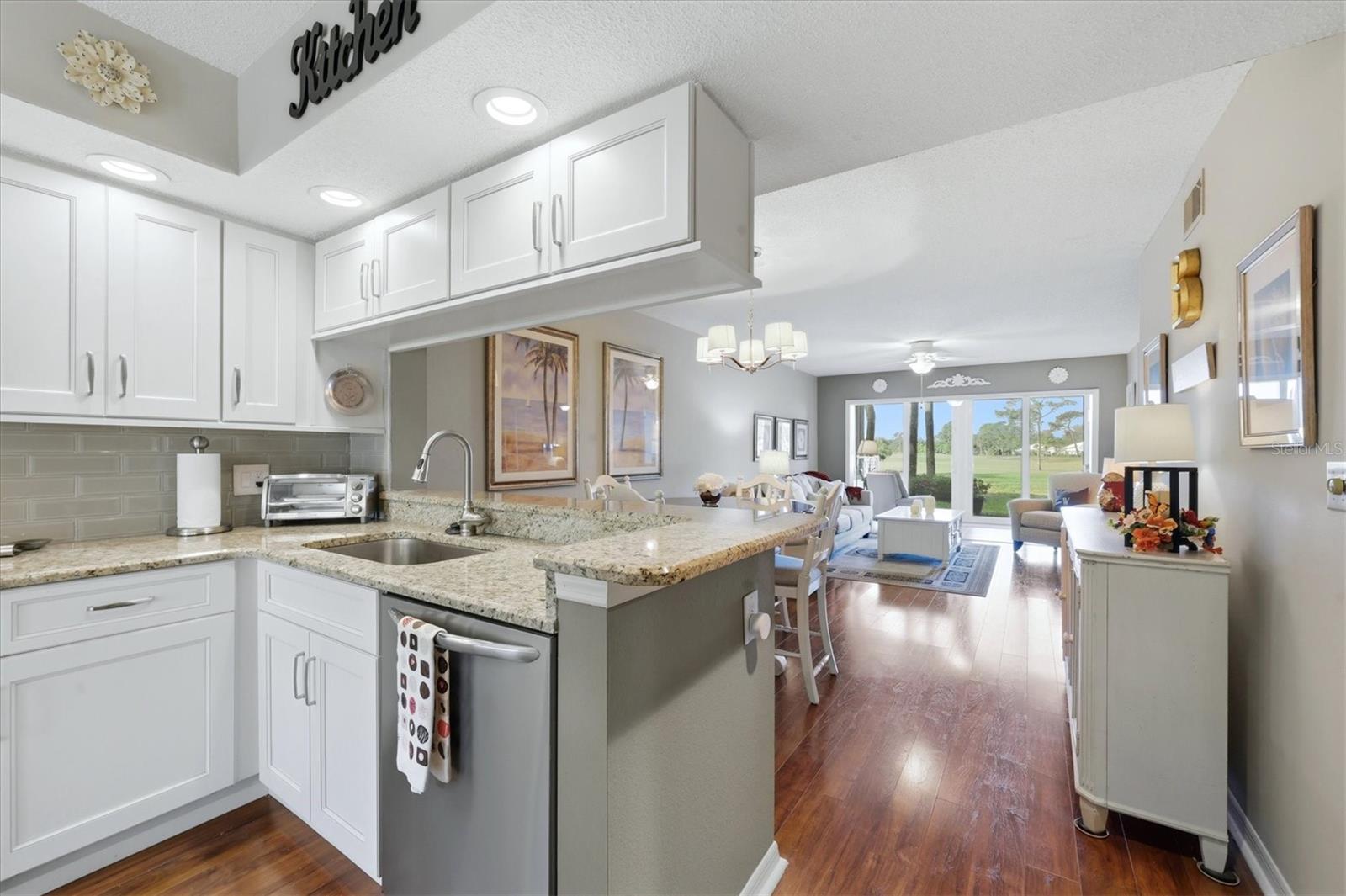 FARMINGTON VISTAS - Residential