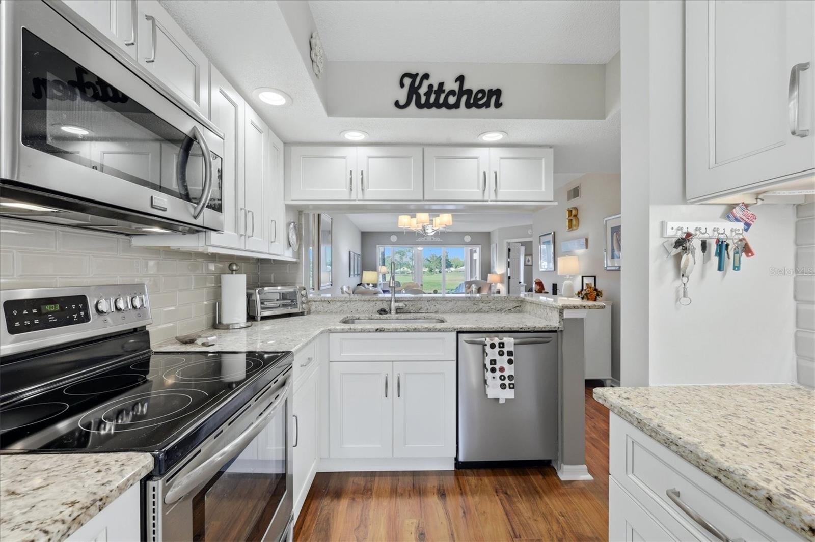 FARMINGTON VISTAS - Residential