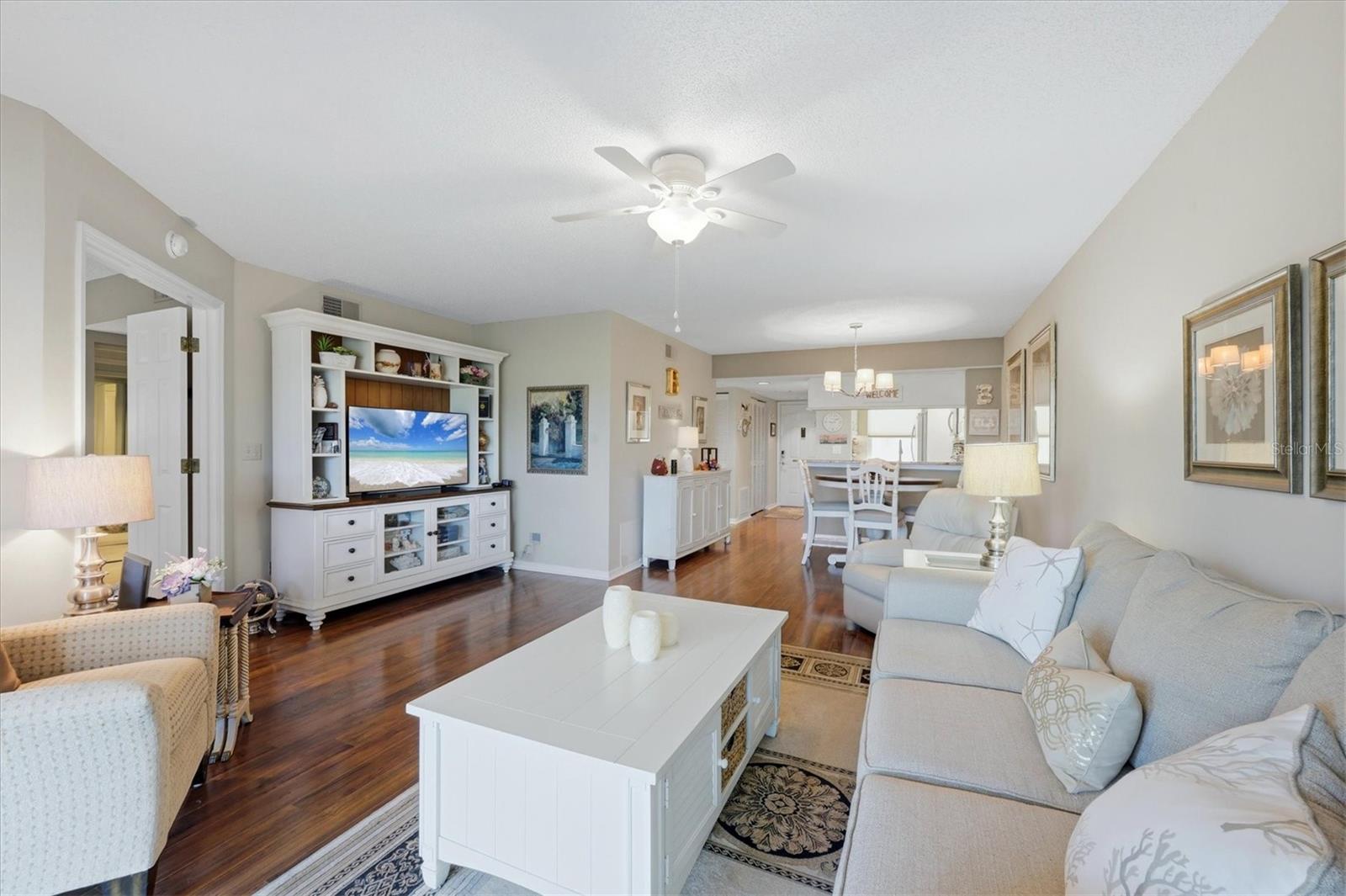 FARMINGTON VISTAS - Residential