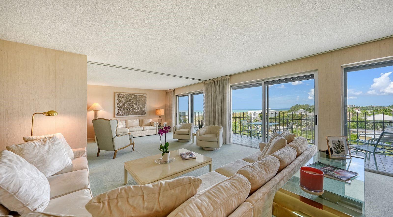 ST ARMANDS TOWERS NORTH - Residential