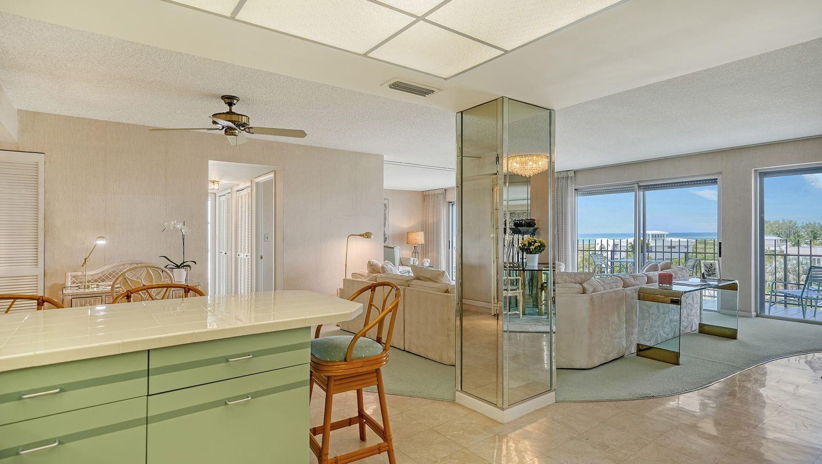 ST ARMANDS TOWERS NORTH - Residential