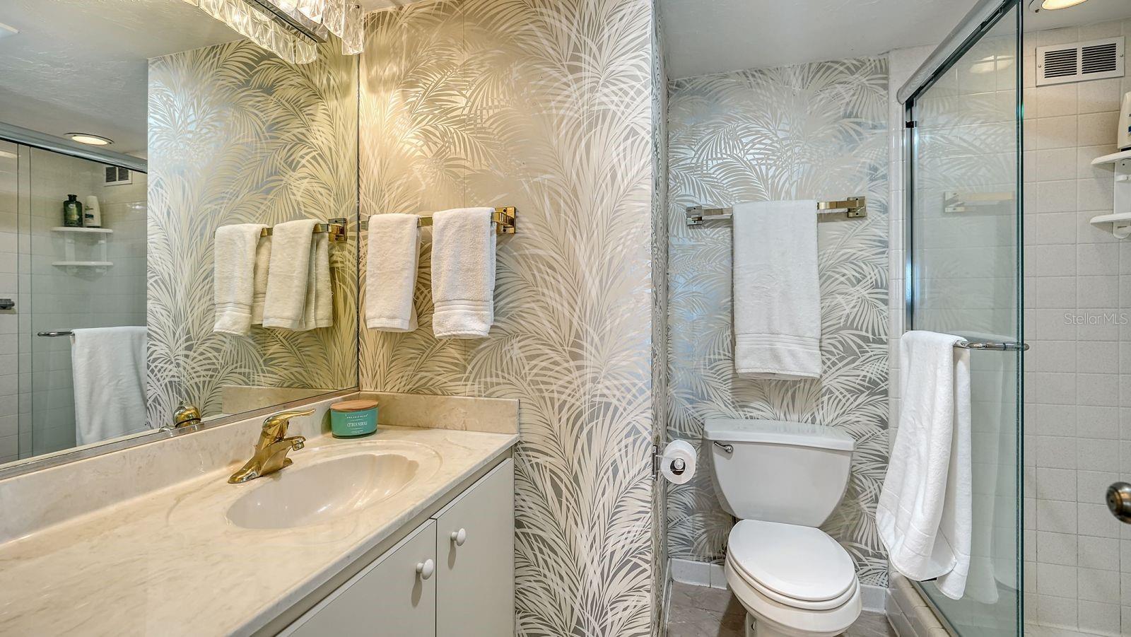 ST ARMANDS TOWERS NORTH - Residential