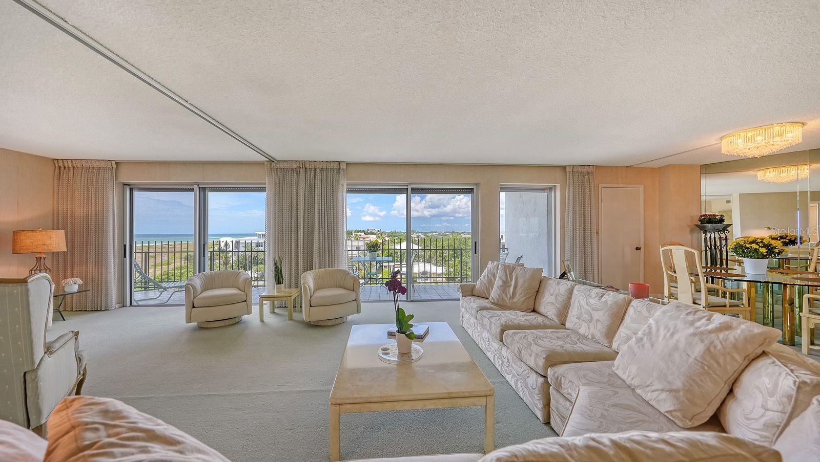 ST ARMANDS TOWERS NORTH - Residential