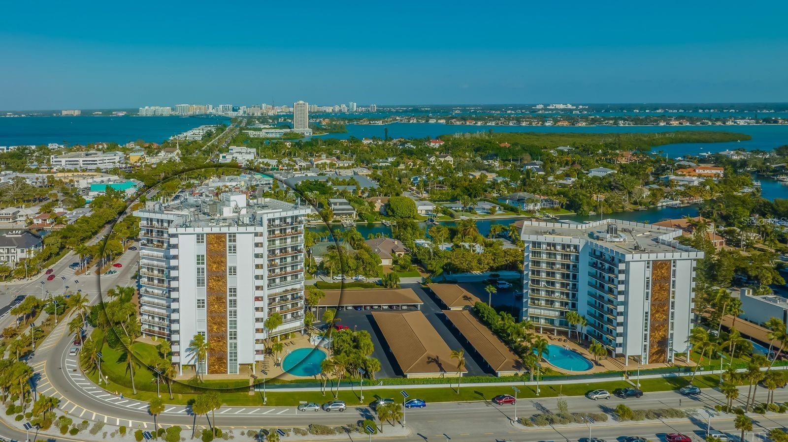 ST ARMANDS TOWERS NORTH - Residential