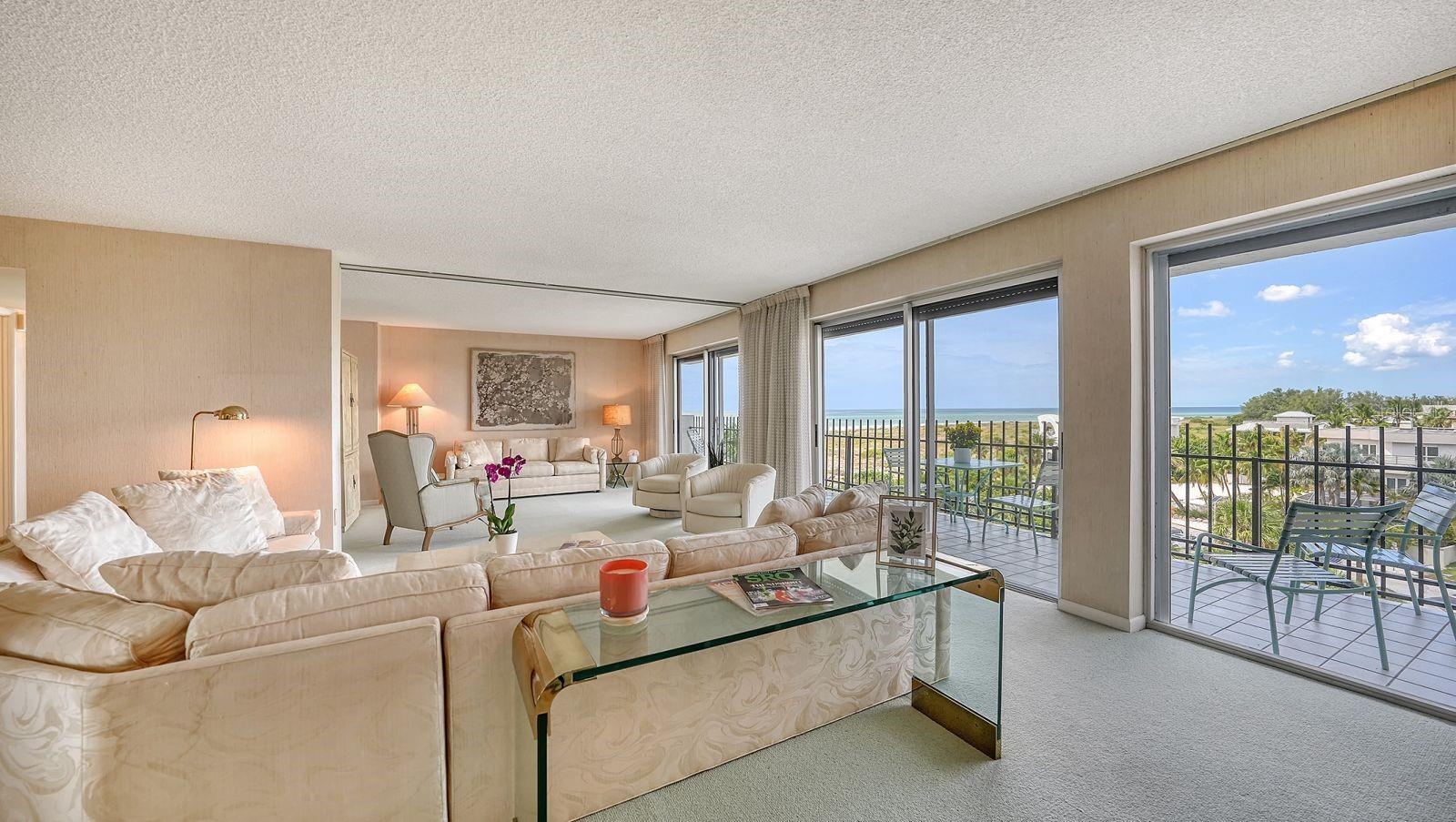 ST ARMANDS TOWERS NORTH - Residential