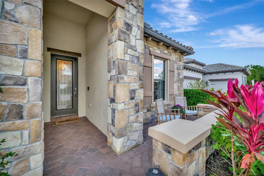 Photo of 16608 Collingtree Crossing, Bradenton, FL 34202 (MLS # A4677730)