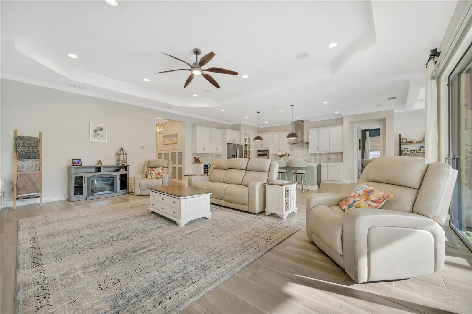 COUNTRY CLUB EAST AT LAKEWOOD RANCH COUNTRY CLUB - Residential