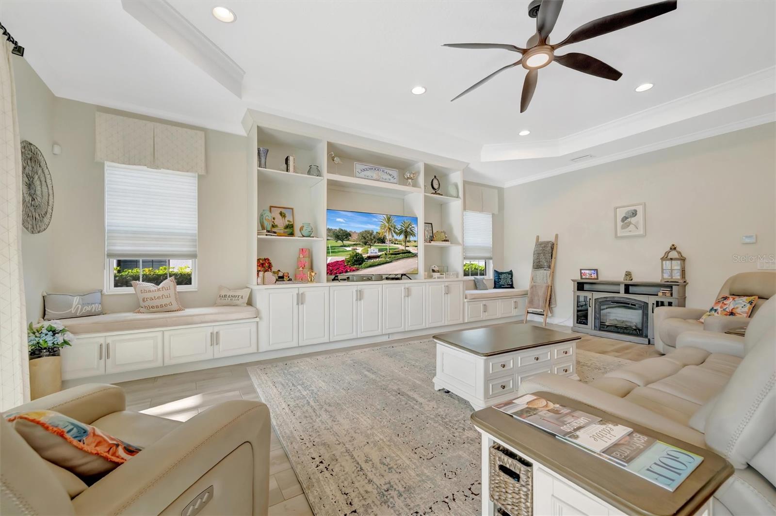 COUNTRY CLUB EAST AT LAKEWOOD RANCH COUNTRY CLUB - Residential