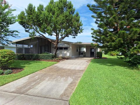 Photo of 432 Santa Fe Road E, Tavares, FL 32778 (MLS # G5098369)