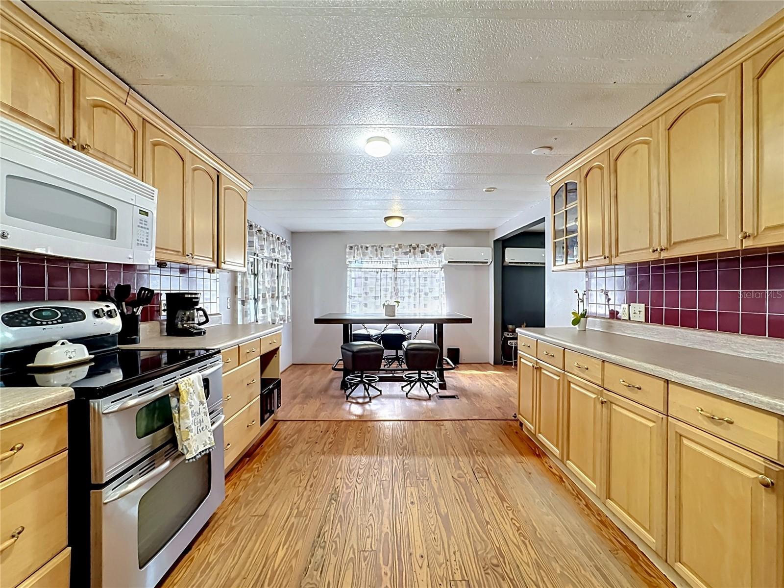 SHERON LEE ESTATES - Residential