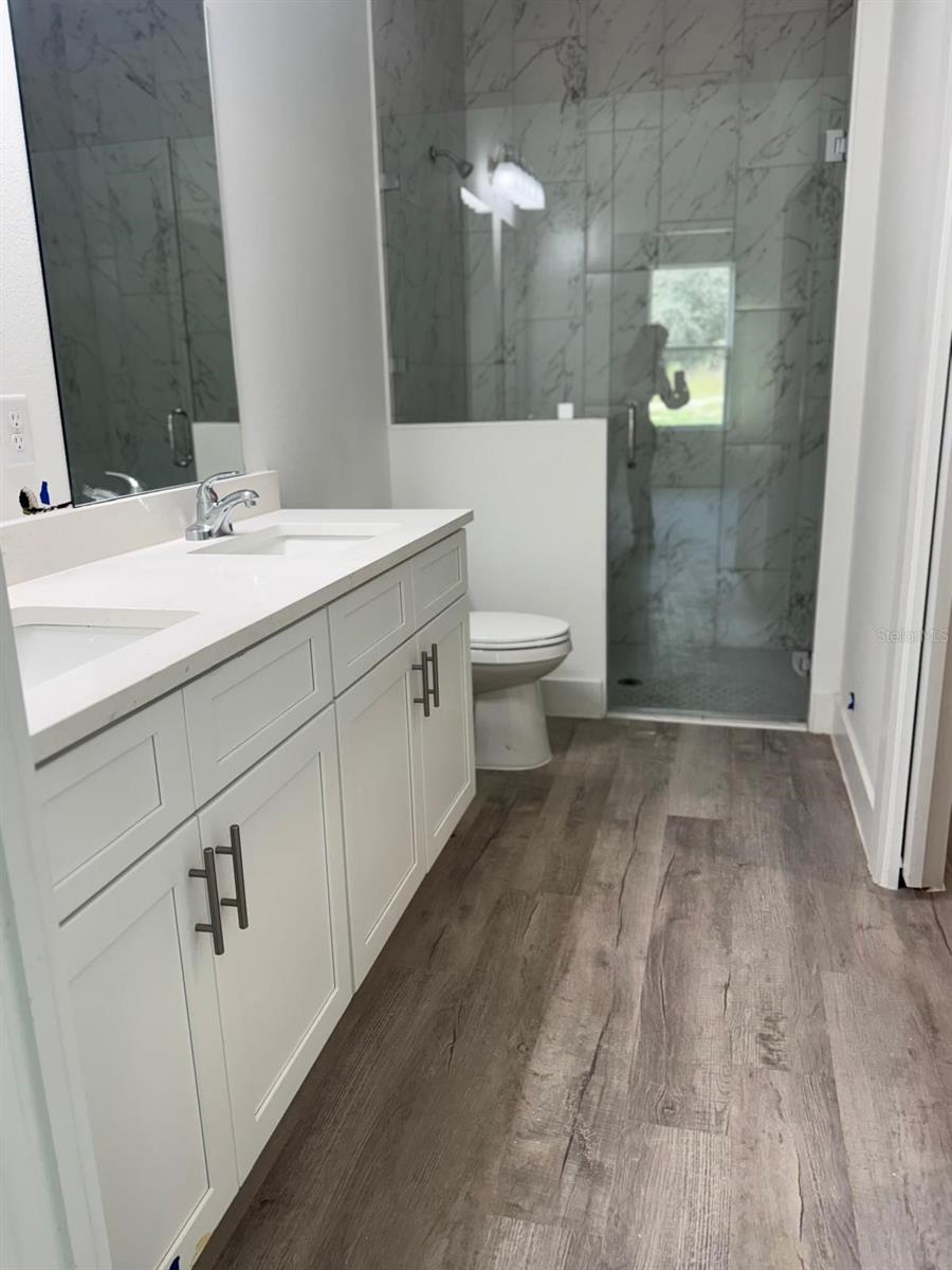 CITRUS SPGS UNIT 01 - Residential Lease