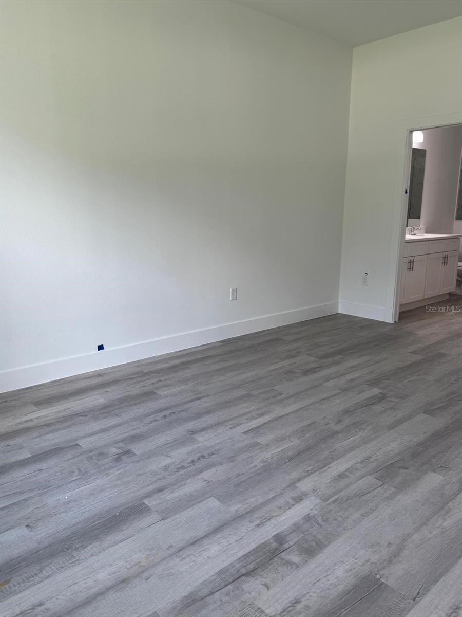 CITRUS SPGS UNIT 01 - Residential Lease