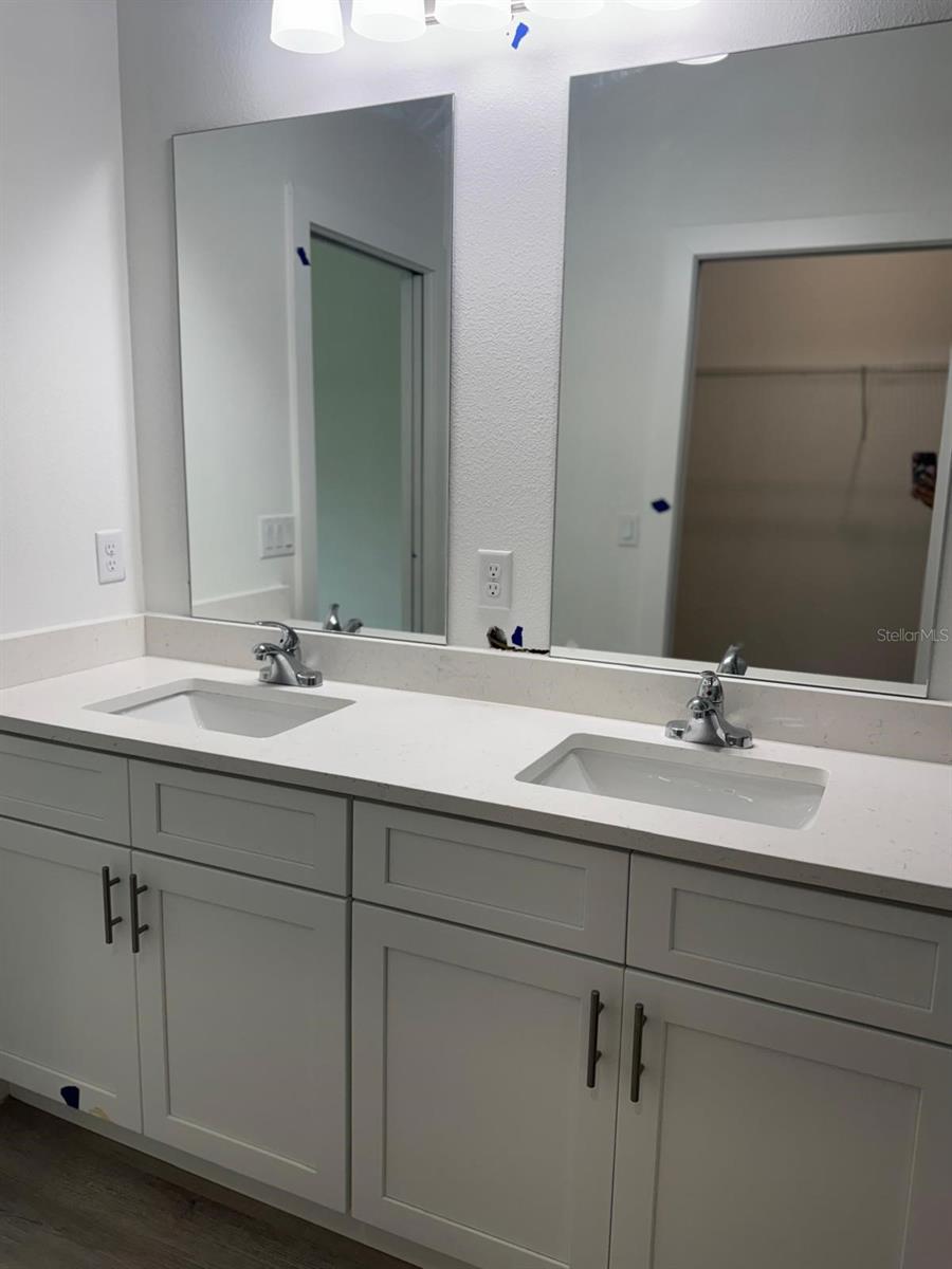 CITRUS SPGS UNIT 01 - Residential Lease