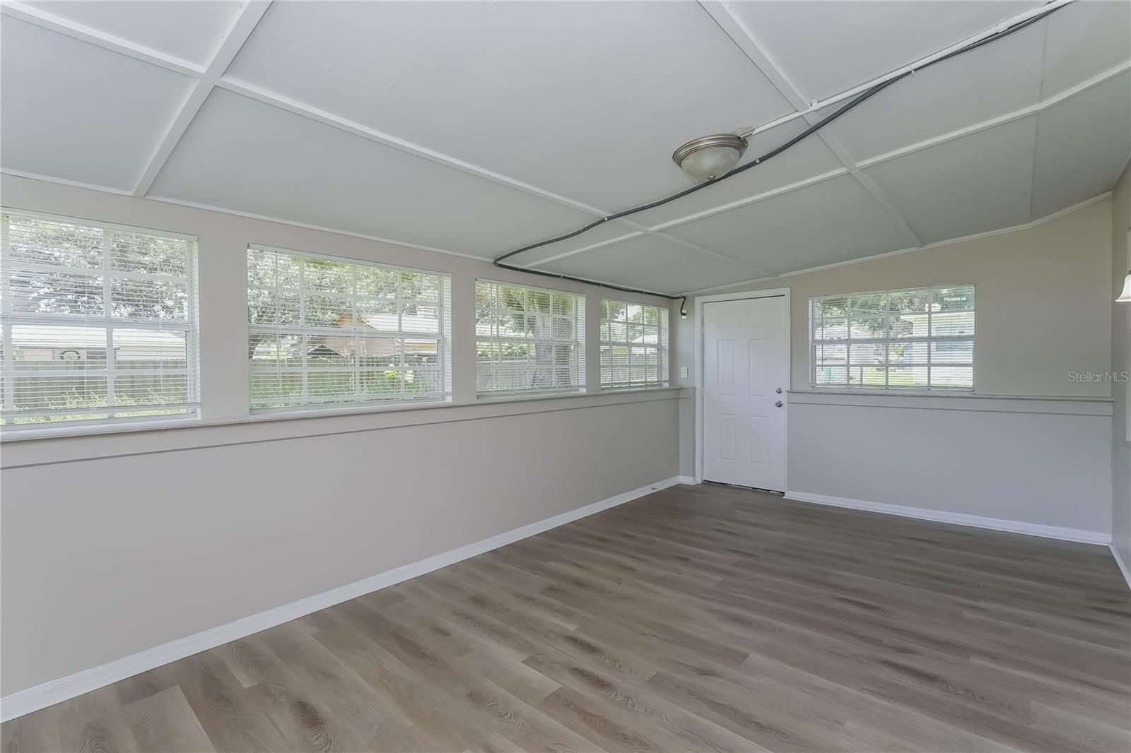 HERITAGE HEIGHTS - Residential Lease