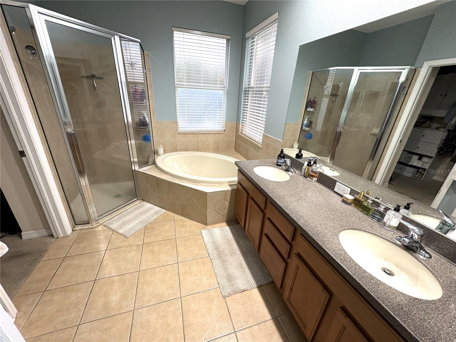 RIVER PLANTATION PH I - Residential Lease