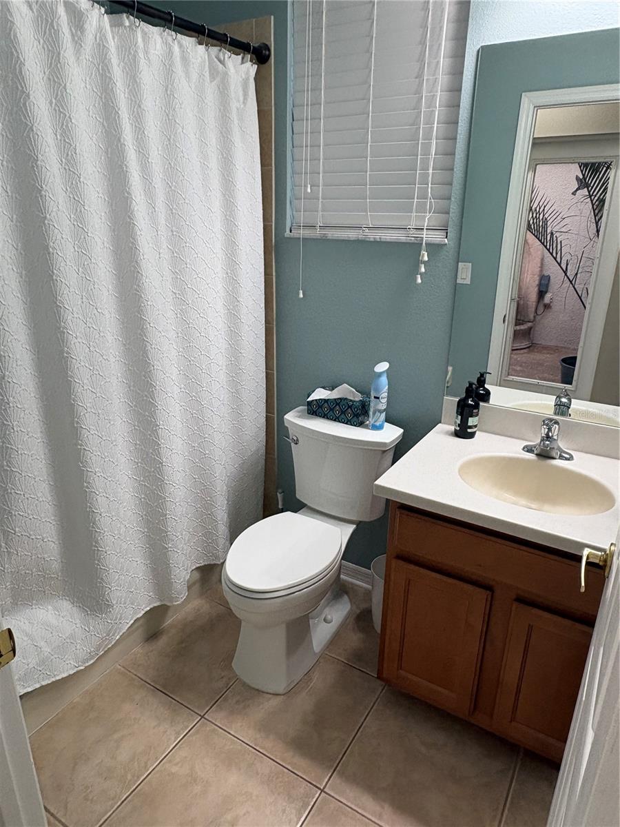 RIVER PLANTATION PH I - Residential Lease