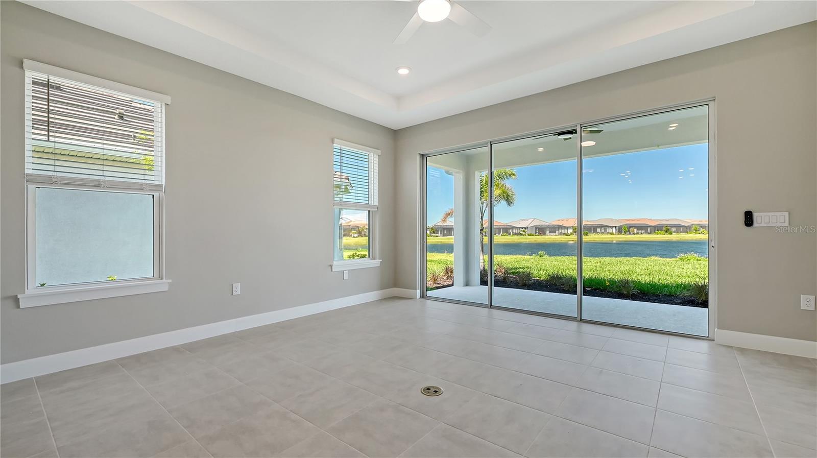 ESPLANADE AT AZARIO - Residential Lease