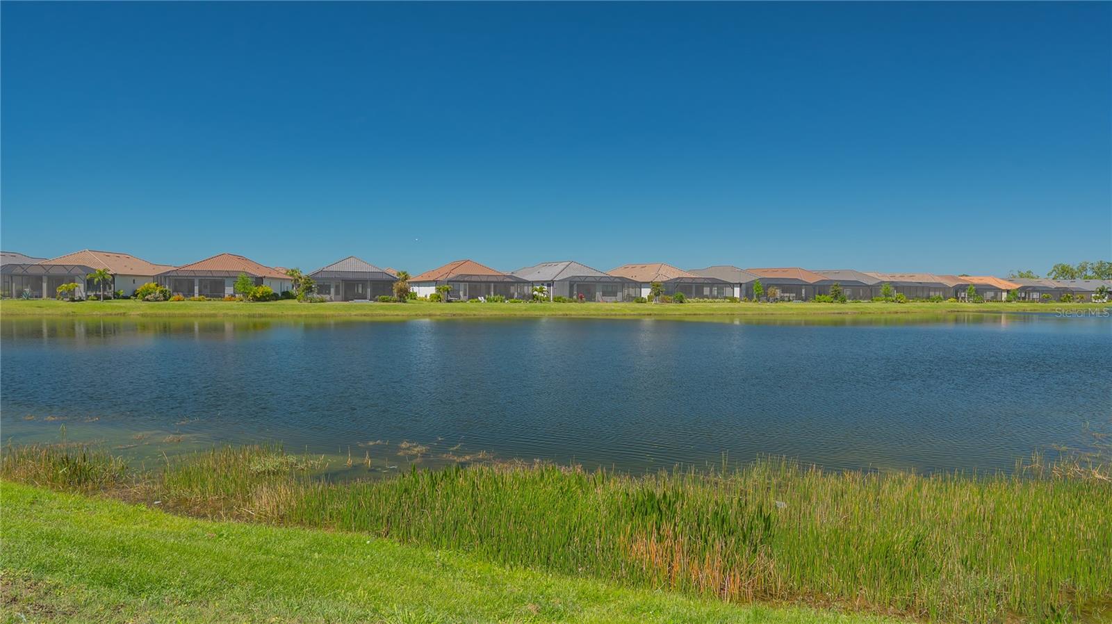 ESPLANADE AT AZARIO - Residential Lease