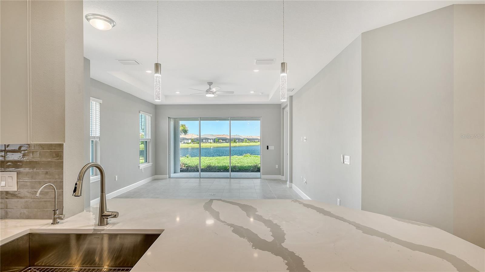 ESPLANADE AT AZARIO - Residential Lease