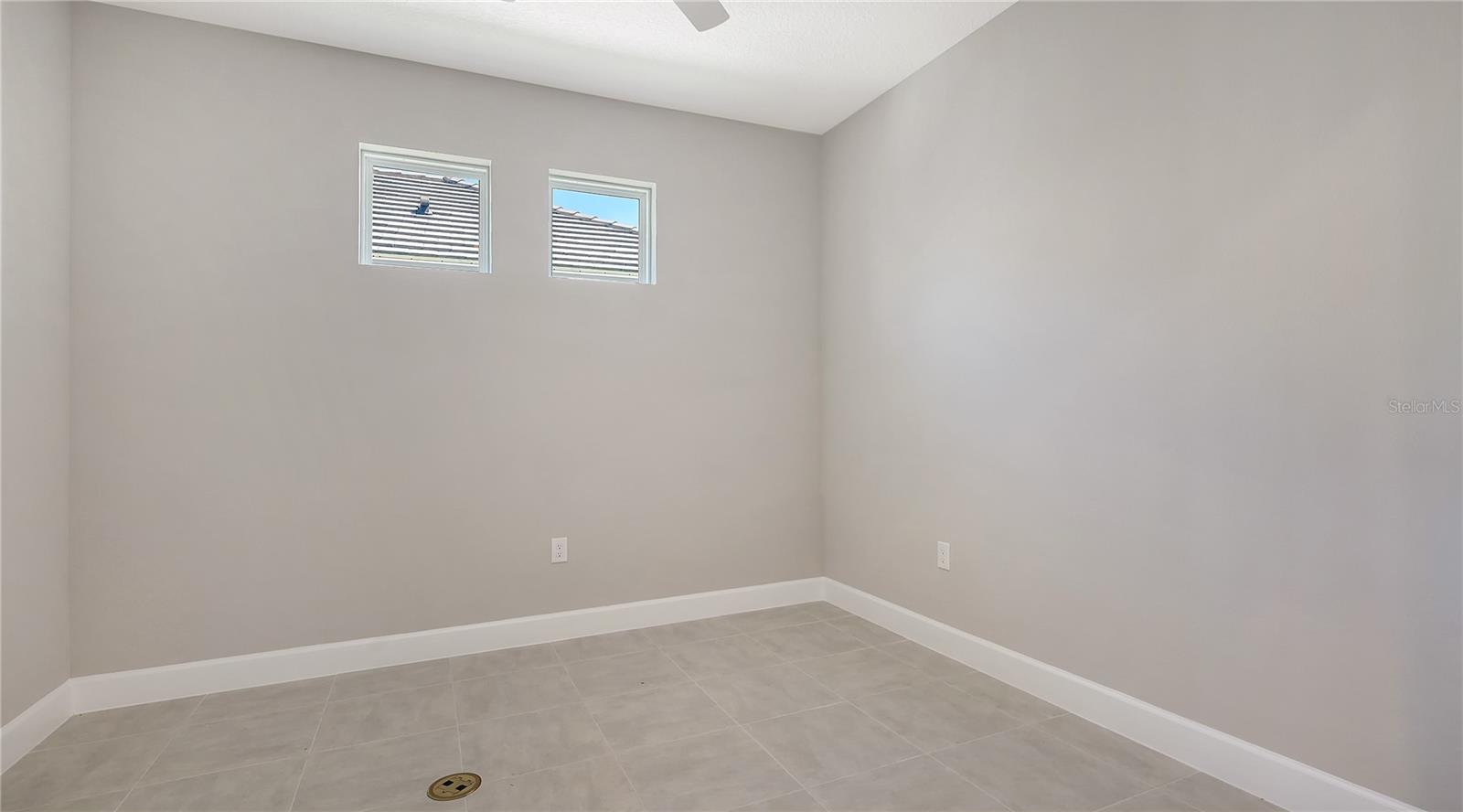 ESPLANADE AT AZARIO - Residential Lease