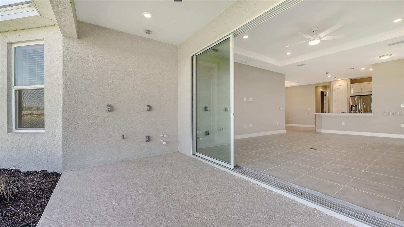 ESPLANADE AT AZARIO - Residential Lease