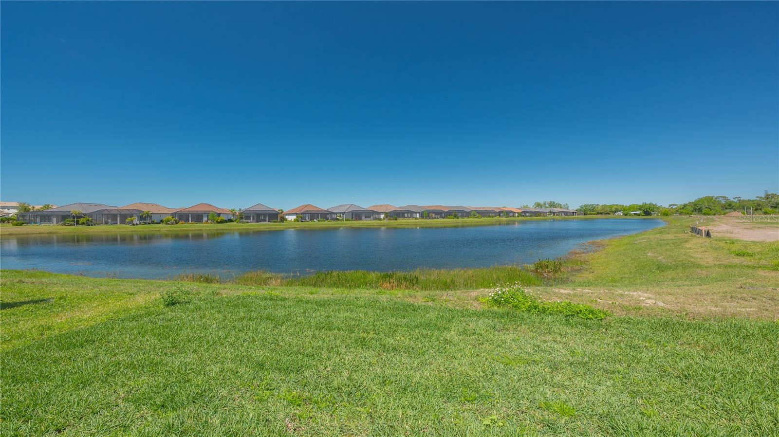 ESPLANADE AT AZARIO - Residential Lease