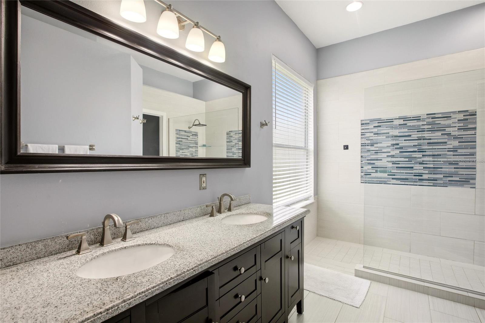 RIVERWALK VILLAGE CYPRESS BANKS SP H 1&2 - Residential