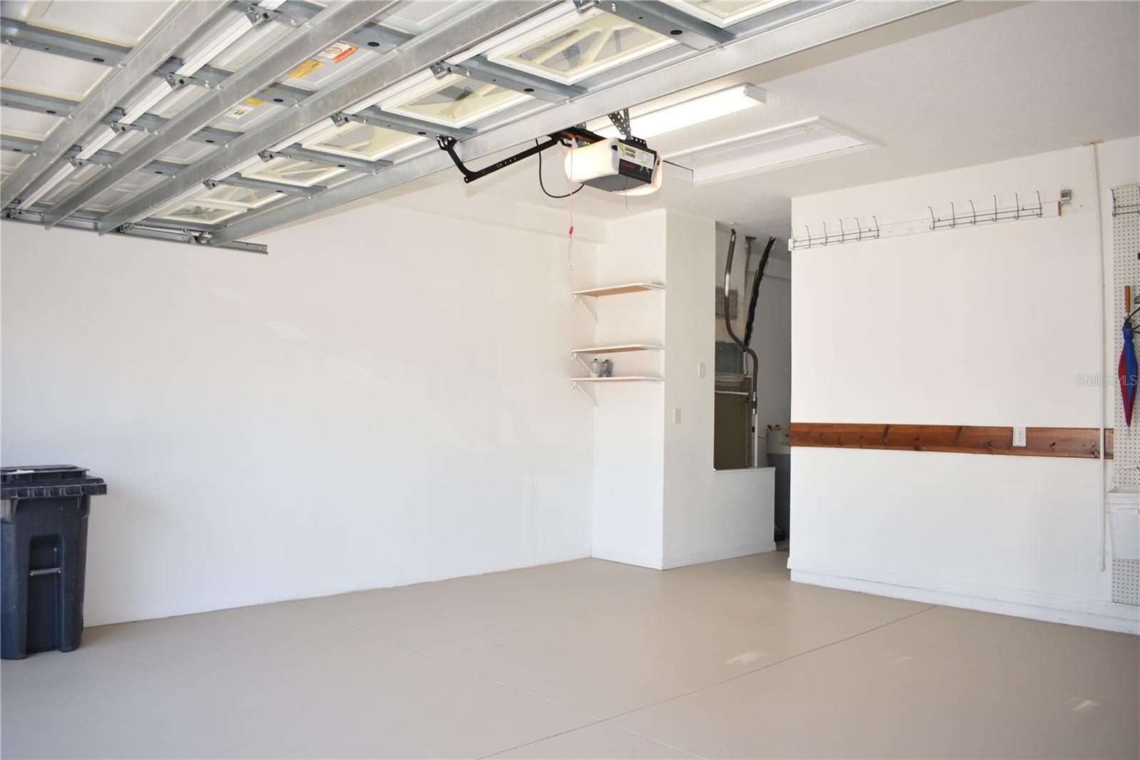 JAMESON CONDO - Residential