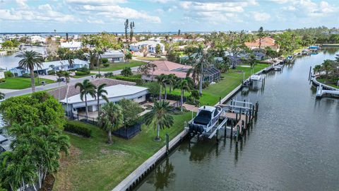 A home in LONGBOAT KEY