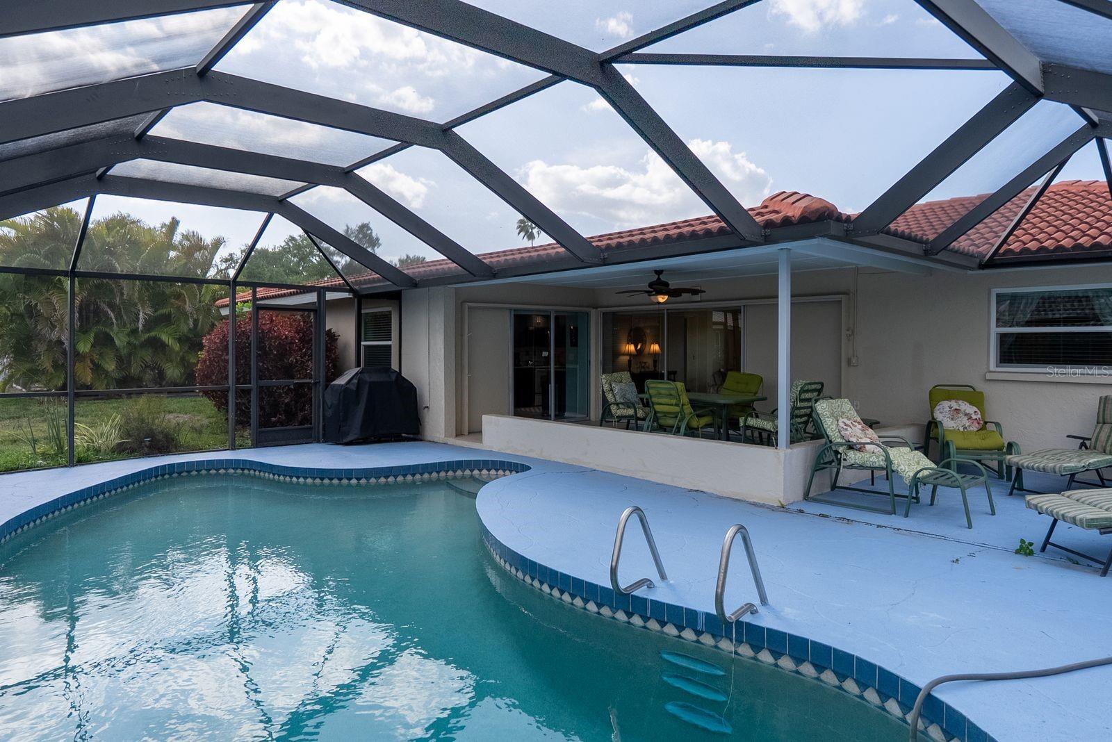 ENGLEWOOD ISLES SUB - Residential