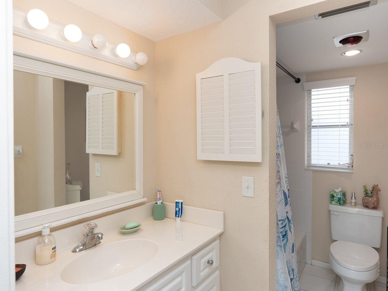 ENGLEWOOD ISLES SUB - Residential