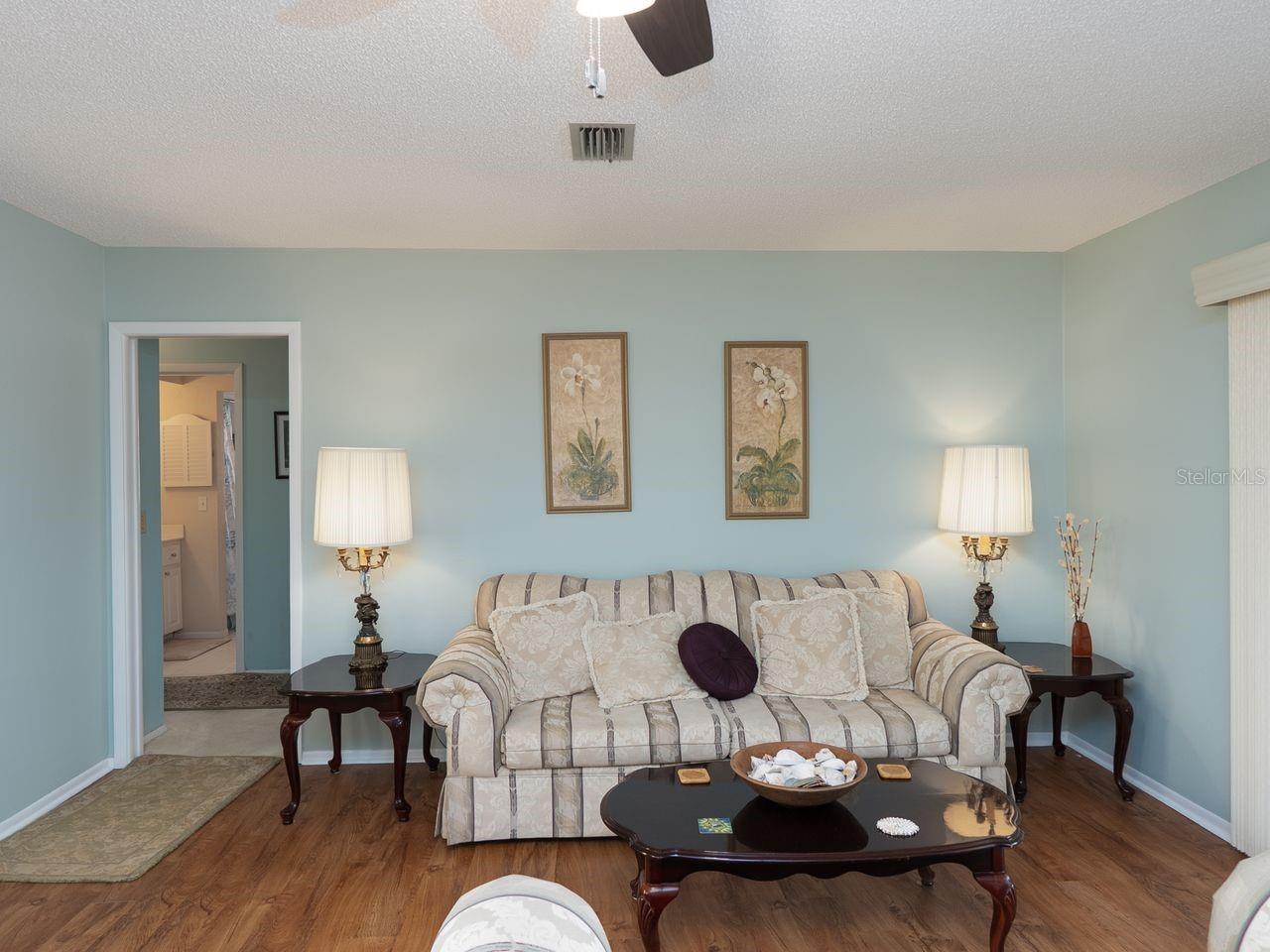 ENGLEWOOD ISLES SUB - Residential