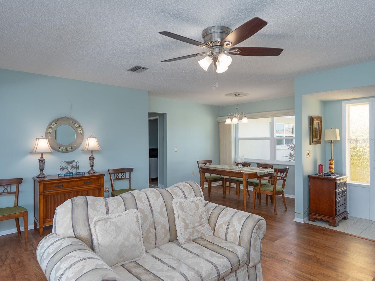 ENGLEWOOD ISLES SUB - Residential