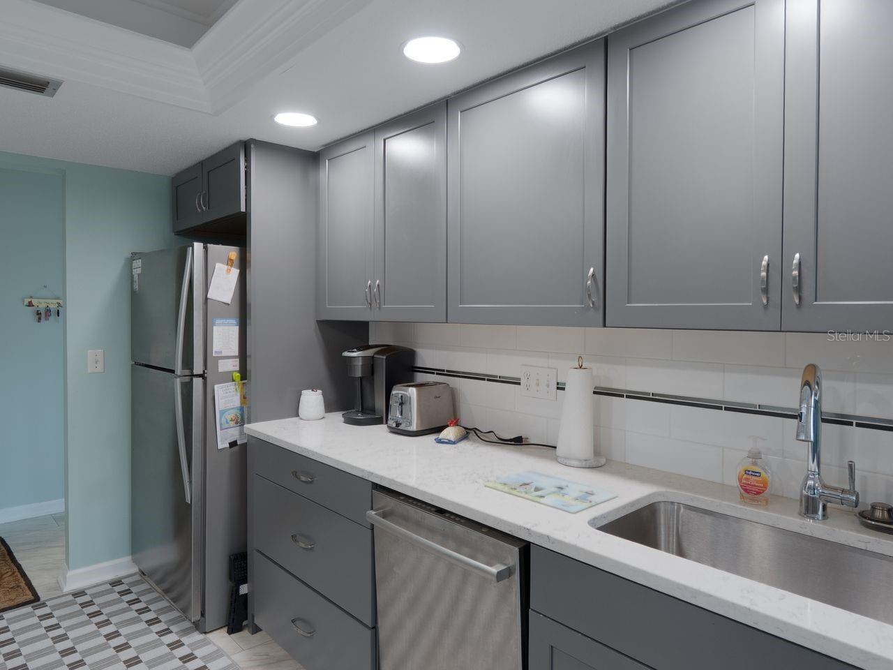 ENGLEWOOD ISLES SUB - Residential