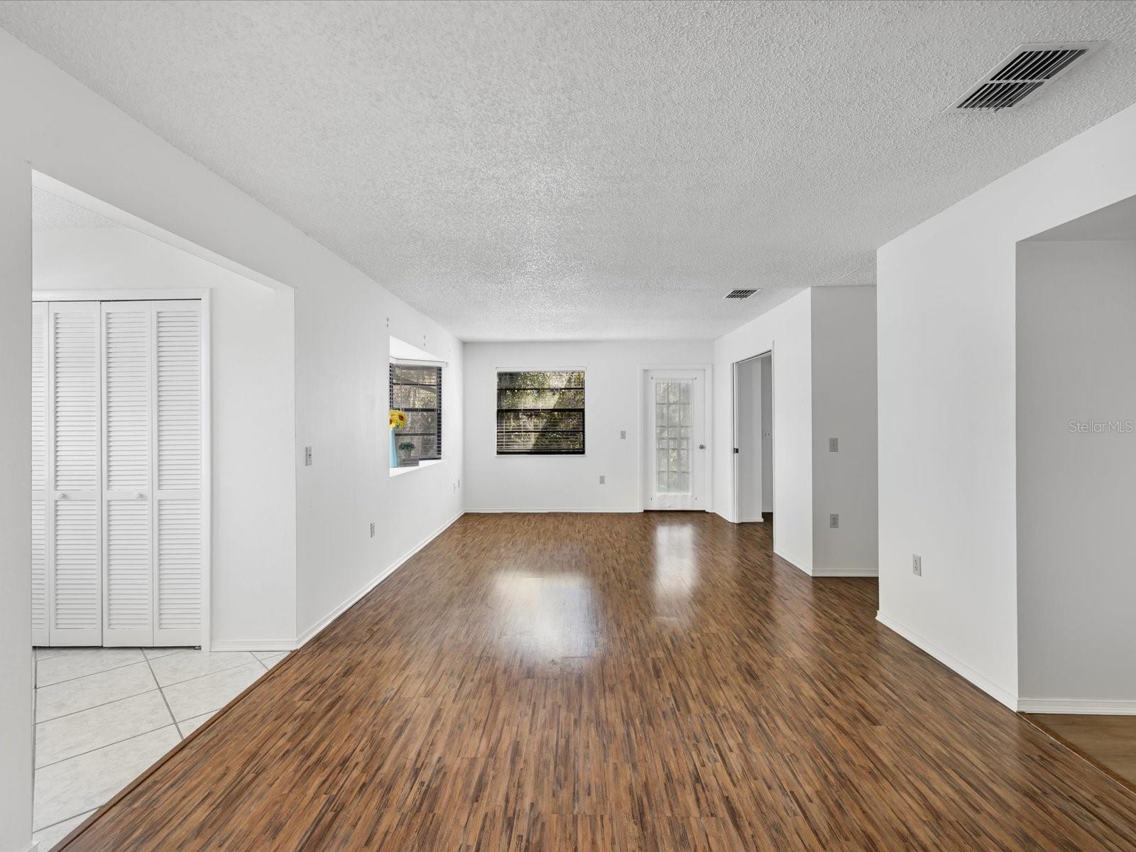 BAYWOOD MEADOWS PH 01 - Residential