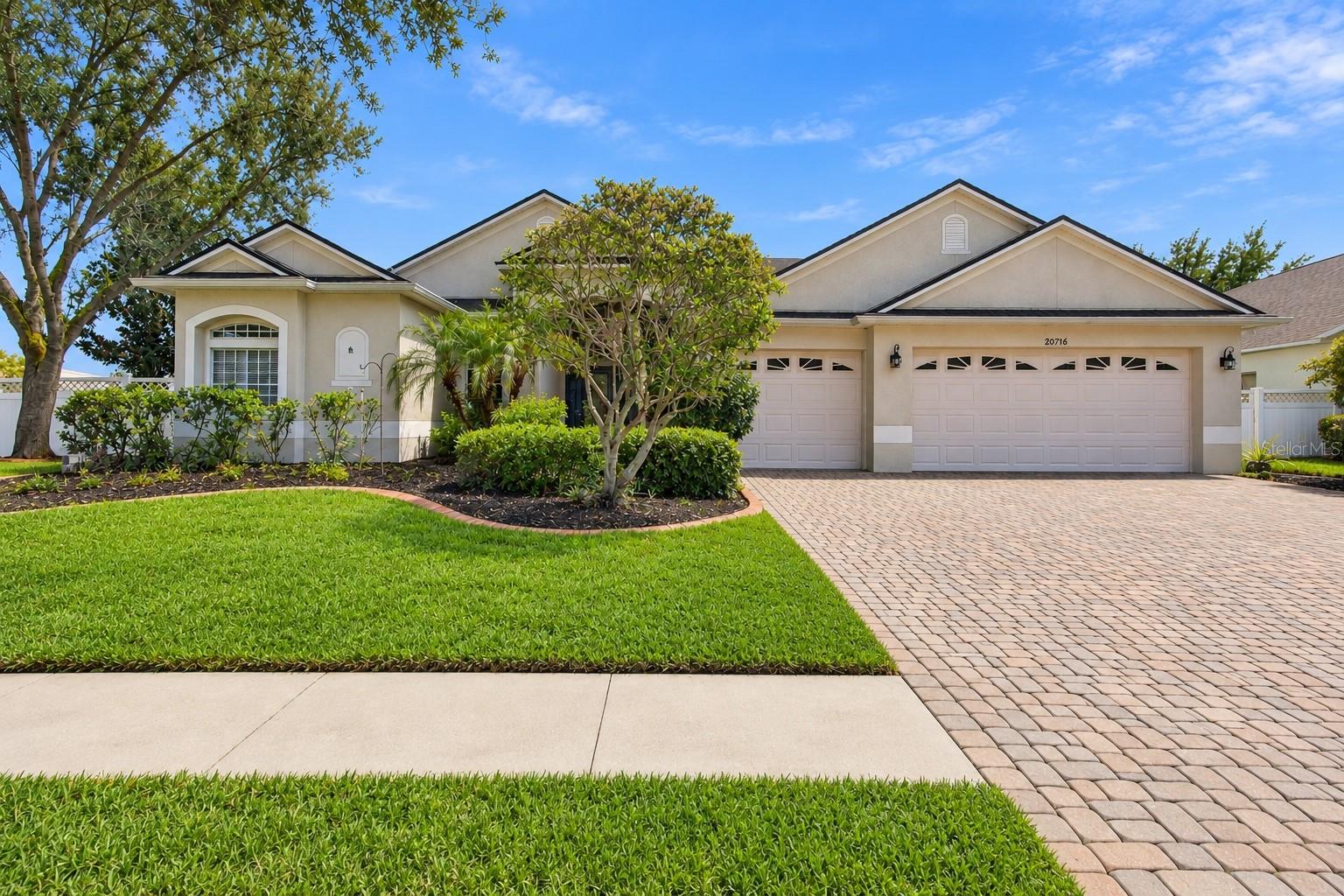20746 AUBURN LEAF TRAIL