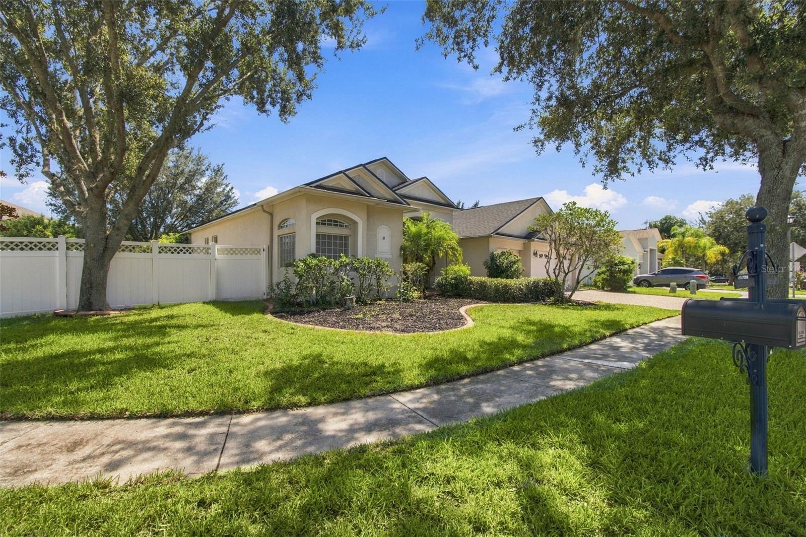 20746 AUBURN LEAF TRAIL