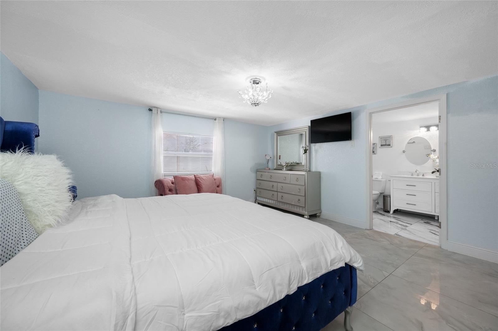 SOUTHERN COMFORT HOMES UNIT - Residential