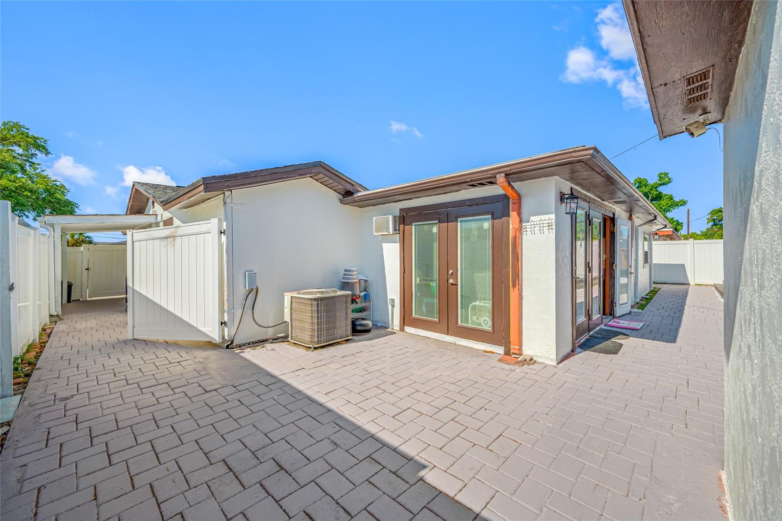 SOUTHERN COMFORT HOMES UNIT - Residential