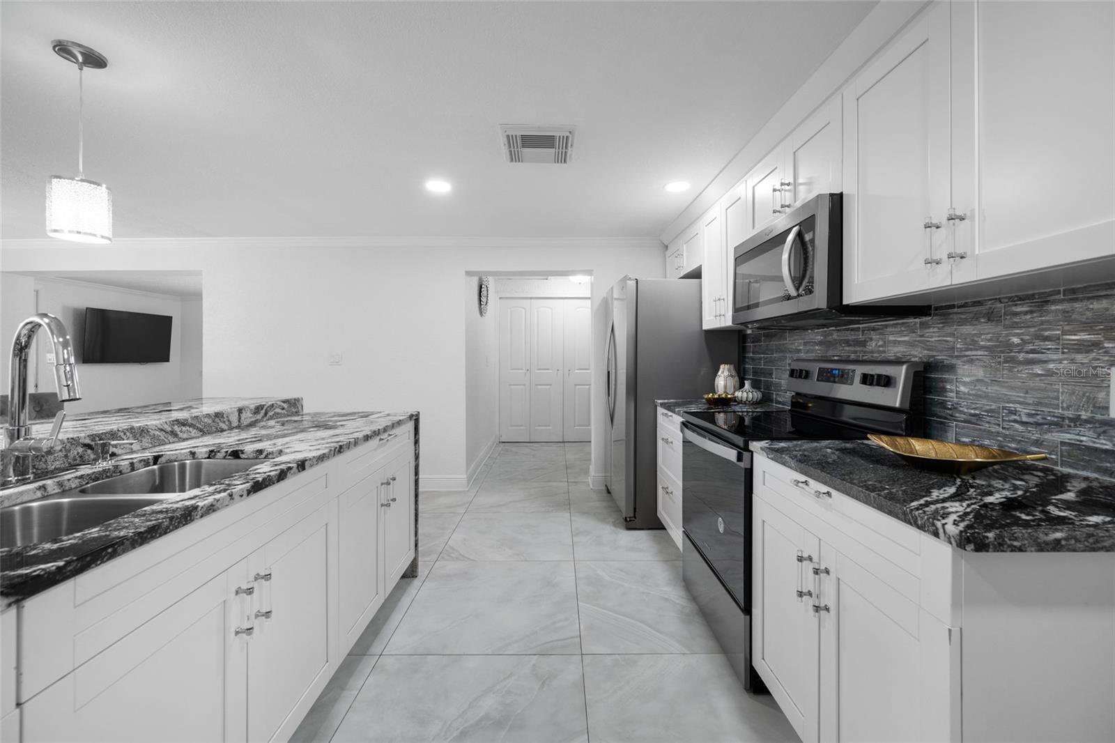 SOUTHERN COMFORT HOMES UNIT - Residential