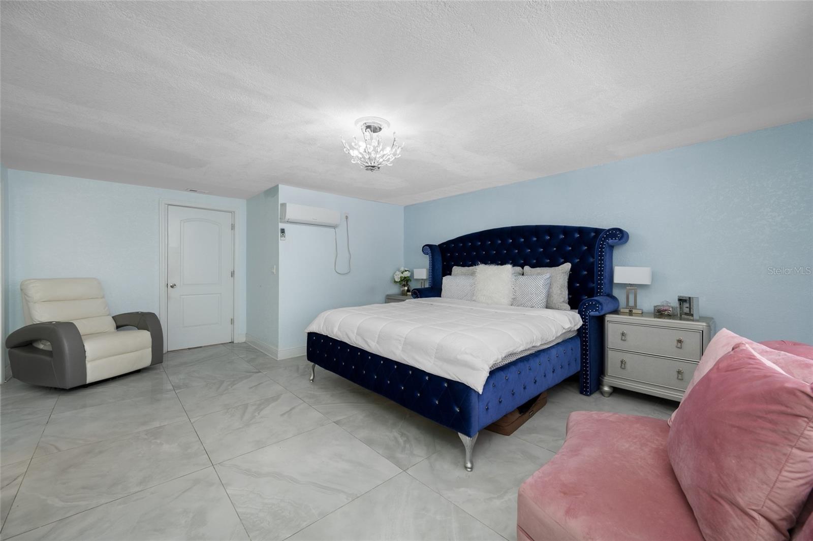 SOUTHERN COMFORT HOMES UNIT - Residential