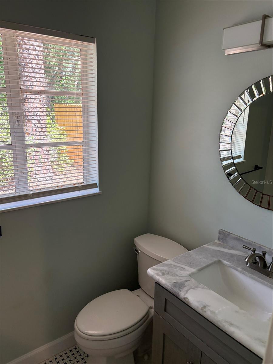 MURREY HILL COURT - Residential