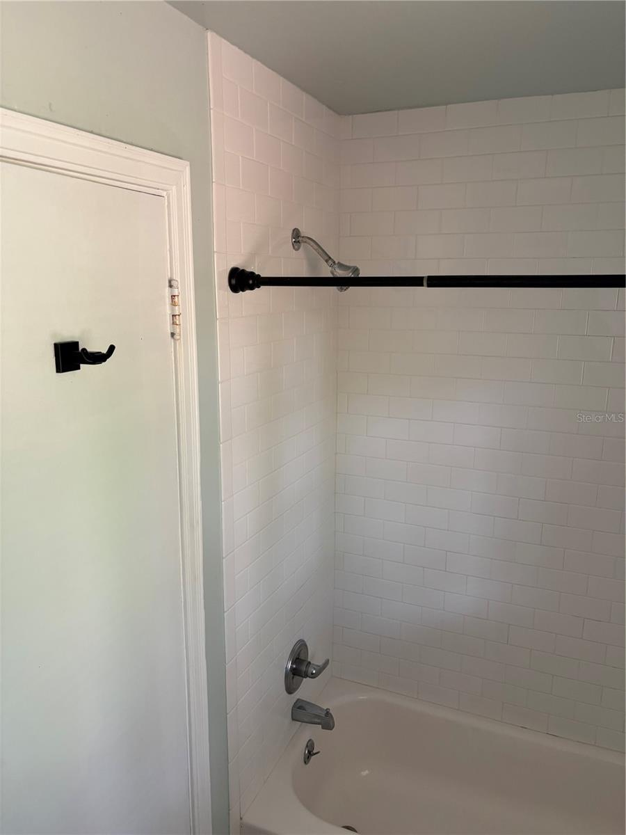 MURREY HILL COURT - Residential