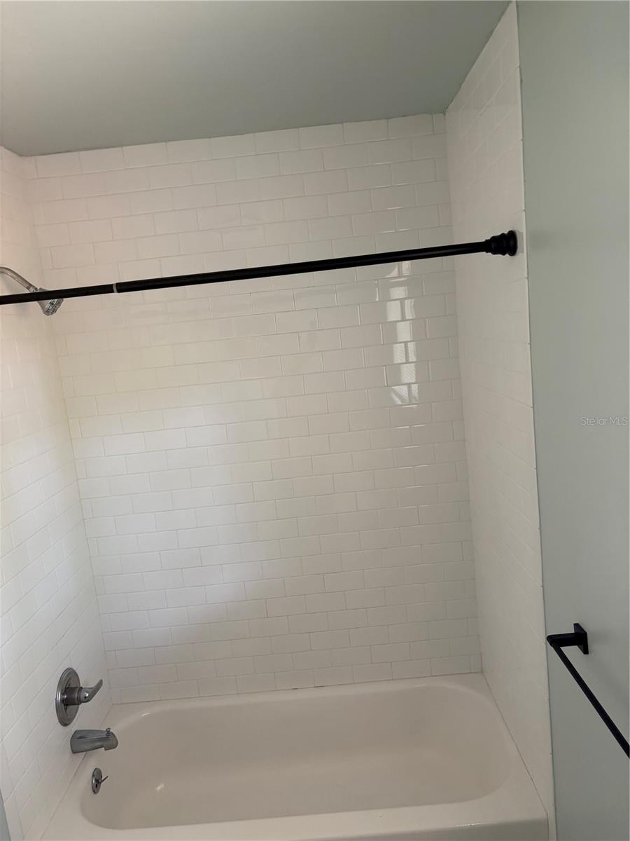 MURREY HILL COURT - Residential