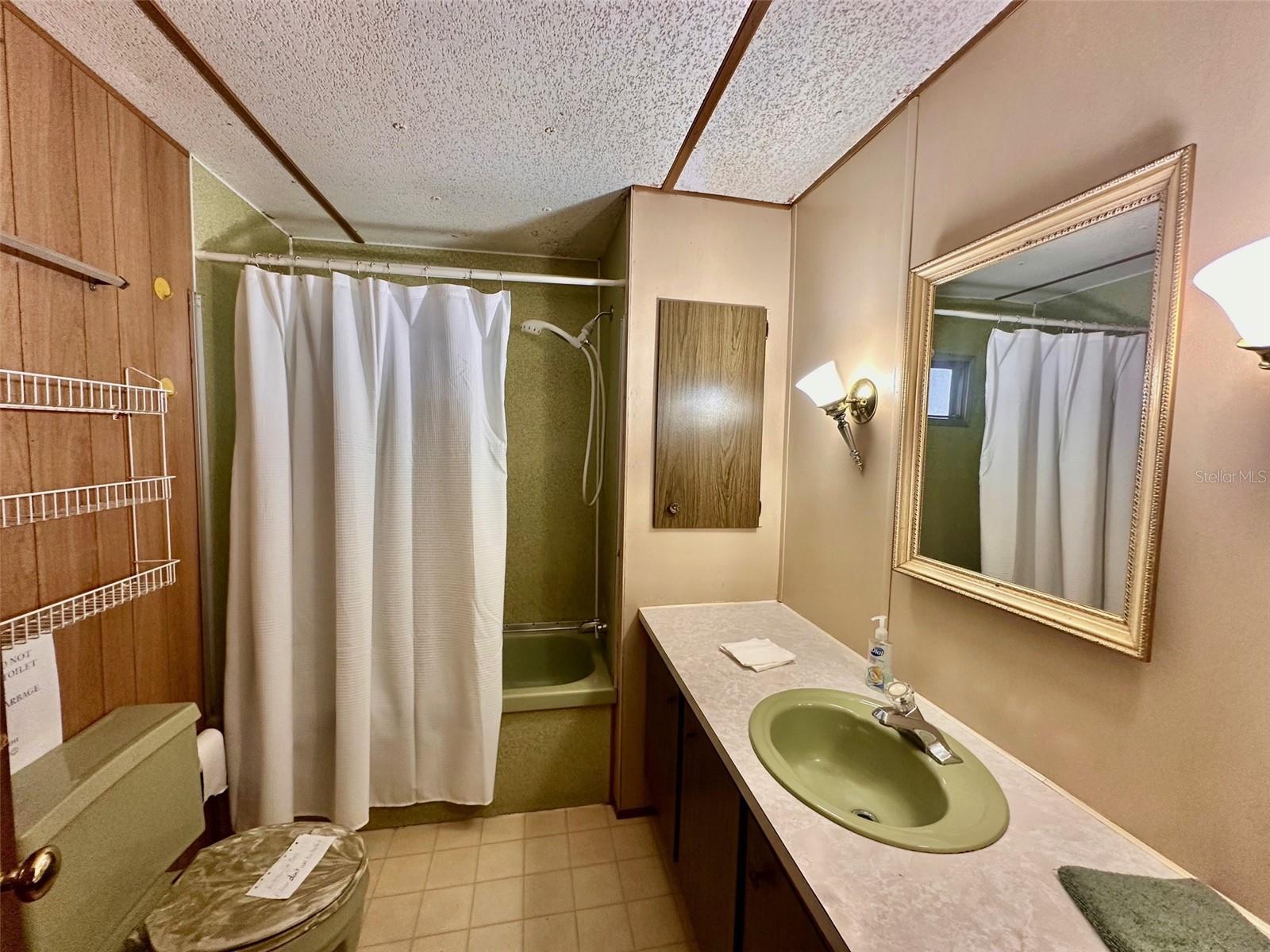 NOT IN SUBDIVSION - Residential