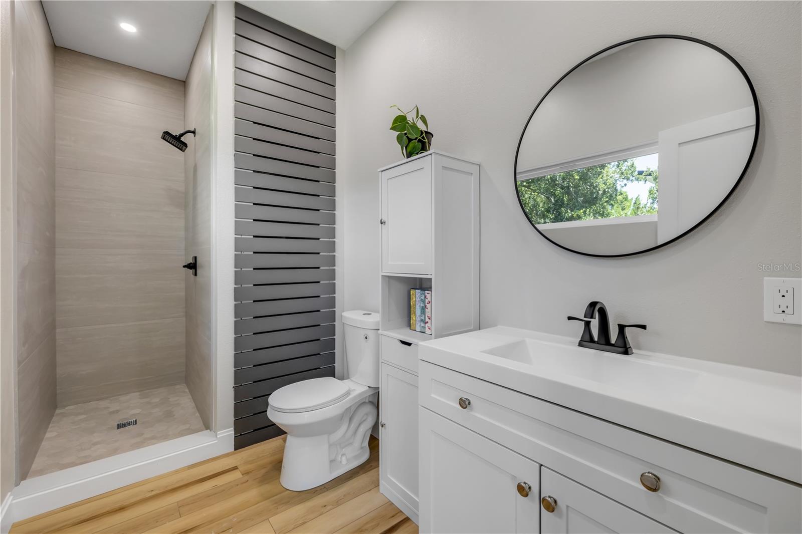 NEW SMYRNA BEACH - Residential