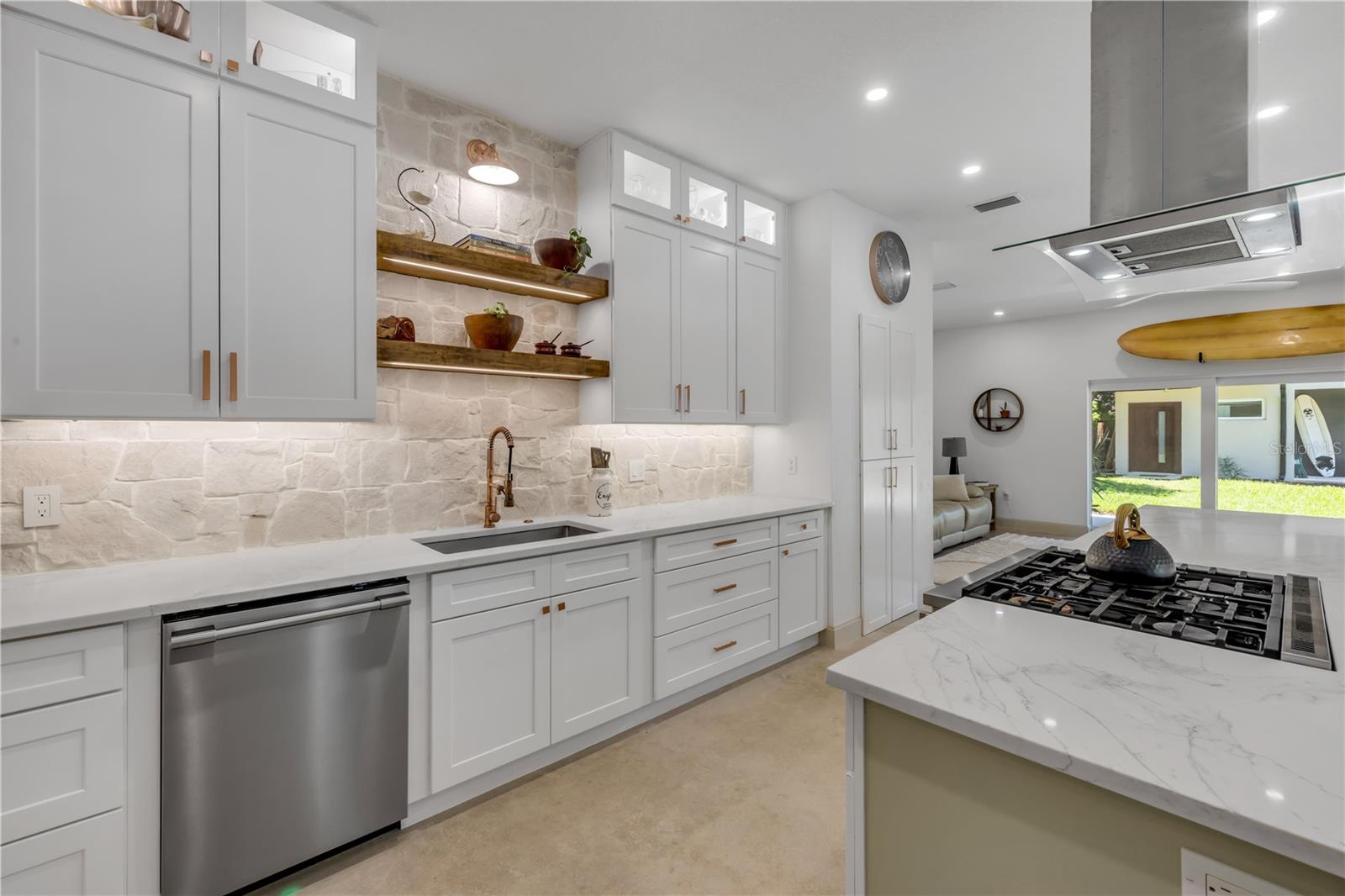 NEW SMYRNA BEACH - Residential