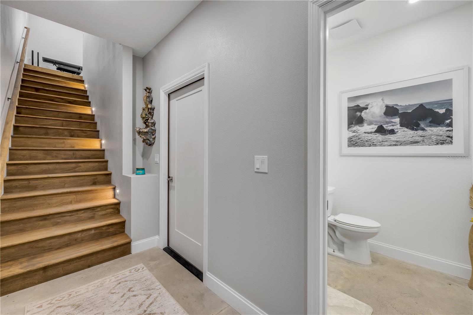 NEW SMYRNA BEACH - Residential