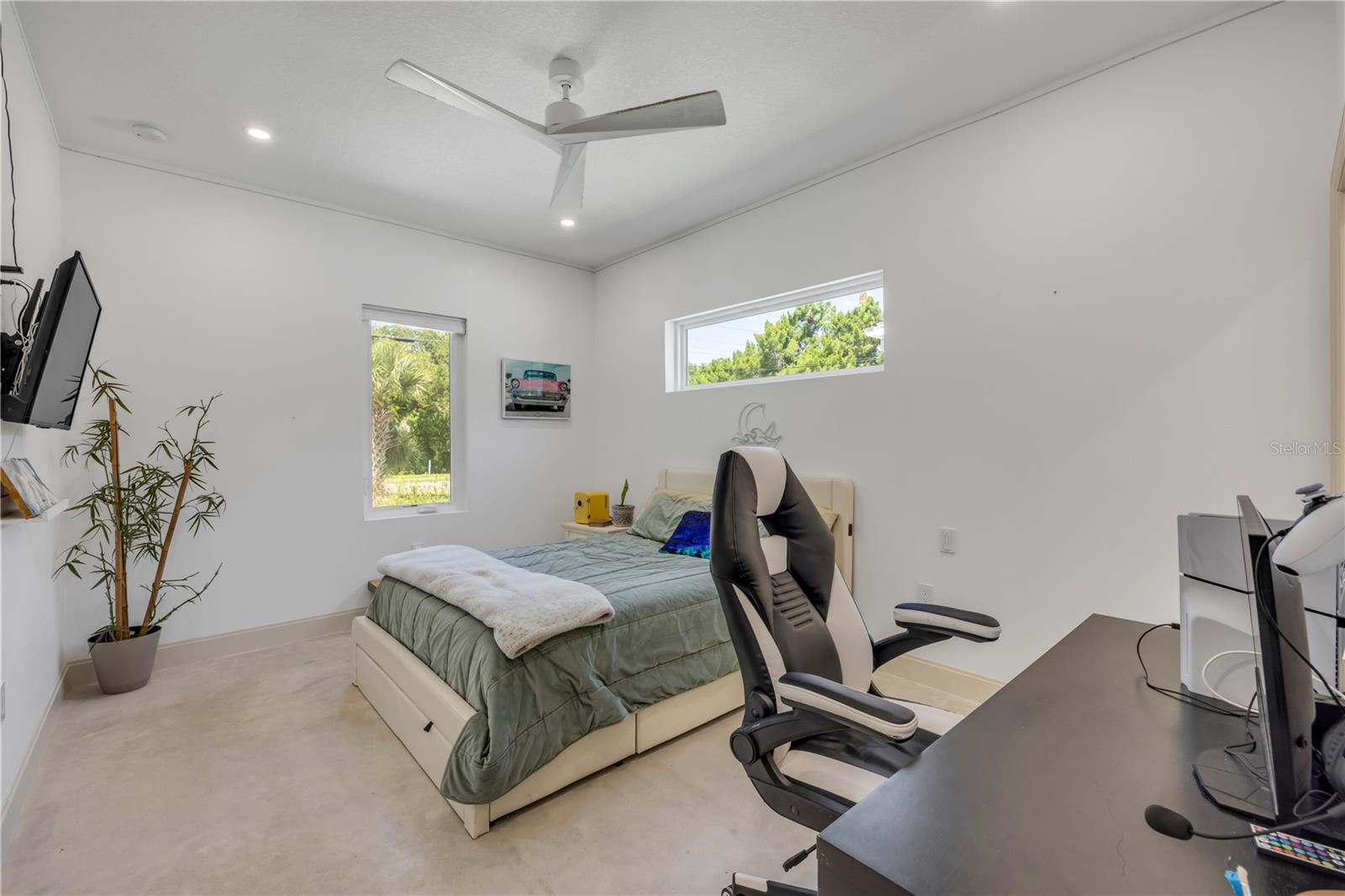 NEW SMYRNA BEACH - Residential