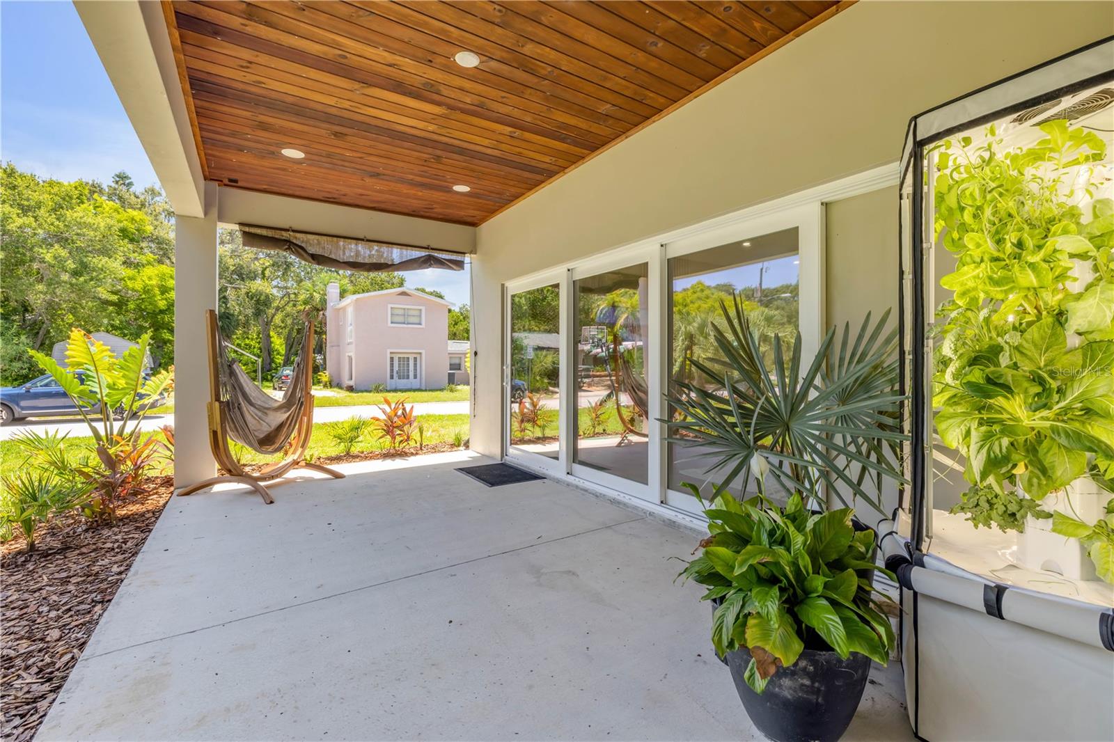 NEW SMYRNA BEACH - Residential